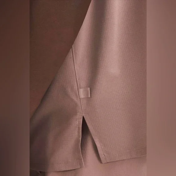 LULULEMON ATHLETA Airing Easy Camp Collar Shirt Twilight Rose - Picture 7 of 7